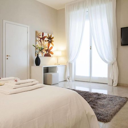Milan Royal Suites Esterno foto